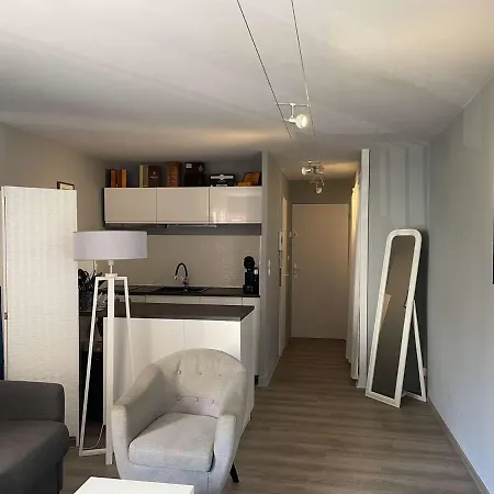 Apartment Cosy, 2 Pers, Proche Port, Plages Et Centre, Cap D'agde - Fr-1-249-365