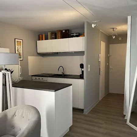 Cosy, 2 Pers, Proche Port, Plages Et Centre, Cap D'agde - Fr-1-249-365 Agde