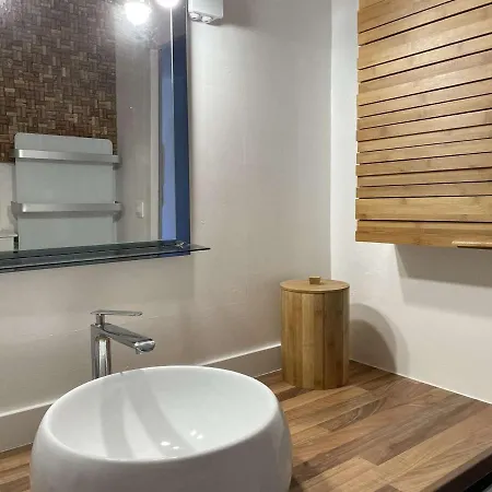 Cosy, 2 Pers, Proche Port, Plages Et Centre, Cap D'agde - Fr-1-249-365 Apartment *